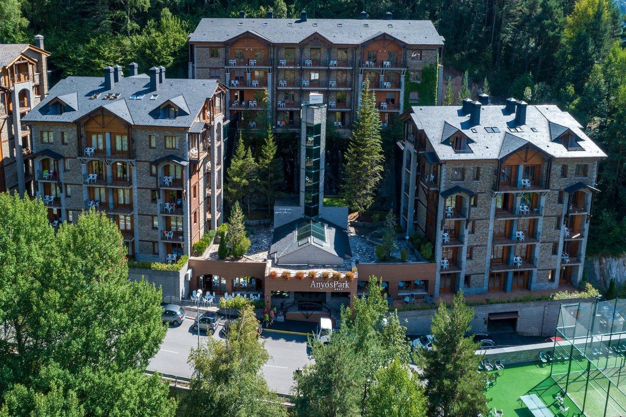 Aparthotel Anyospark Mountain & Wellness Resort 라마사나 외부 사진