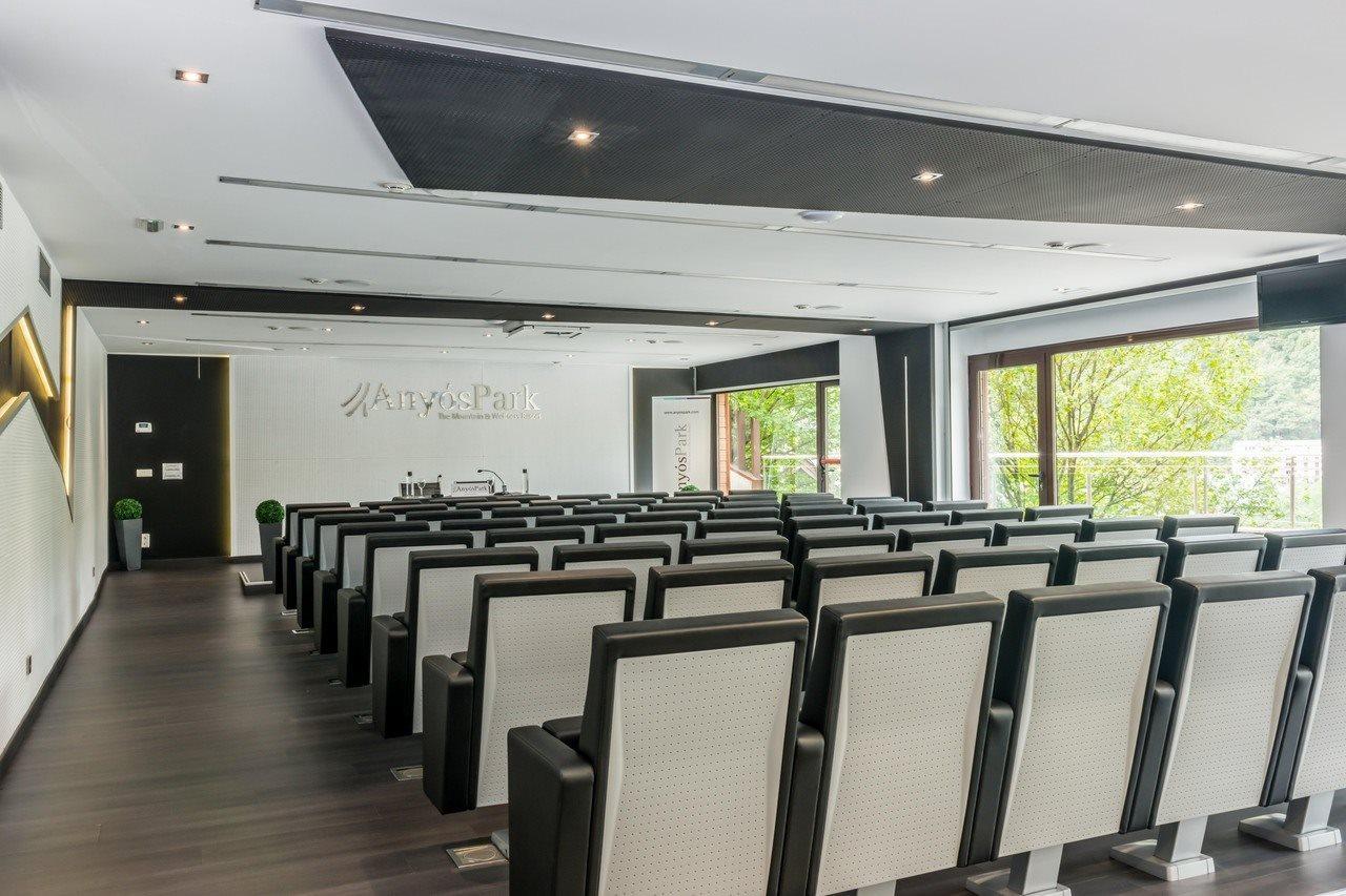 Aparthotel Anyospark Mountain & Wellness Resort 라마사나 외부 사진